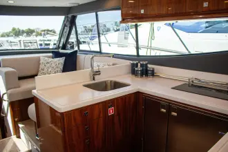 Thumbnail von Riviera Sports Motor Yacht 46 Legacy G2