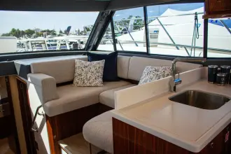 Thumbnail von Riviera Sports Motor Yacht 46 Legacy G2