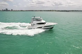 Thumbnail von Riviera Sports Motor Yacht 46 Legacy G2