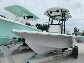 Sea Pro Boats 210 Bay