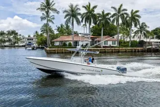 Thumbnail von Venture 34 Center Console On island Time