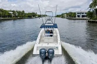 Thumbnail von Venture 34 Center Console On island Time