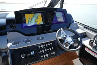 Thumbnail von Sea Ray 370 Sundancer