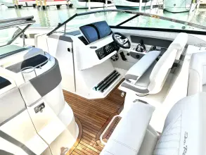 Thumbnail von Sea Ray SLX 310 Außenborder