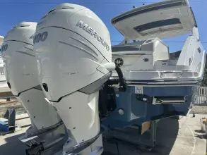 Thumbnail von Sea Ray SLX 310 Außenborder