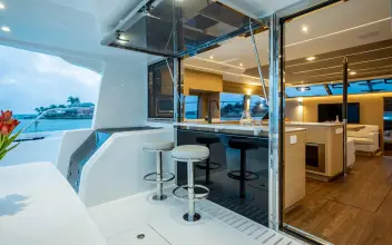 Thumbnail von Aquila 54 Yacht