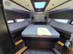 Thumbnail von Galeon 700 Skydeck