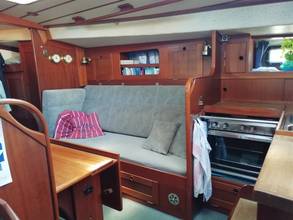 Thumbnail von Hallberg Rassy 352