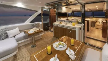 Thumbnail von Riviera 72 Sports Motor Yacht