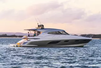 Thumbnail von Riviera Sport Yacht Platinum Edition 6000