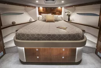 Thumbnail von Riviera Sport Yacht Platinum Edition 6000