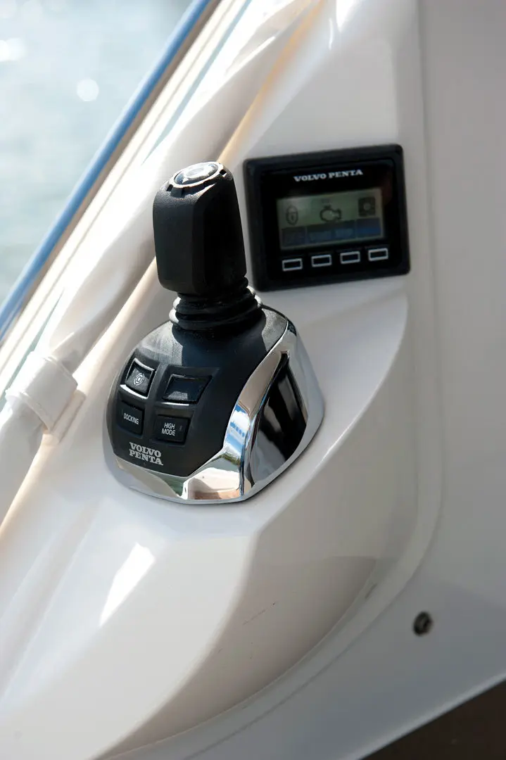 Thumbnail von Riviera 445 Suv