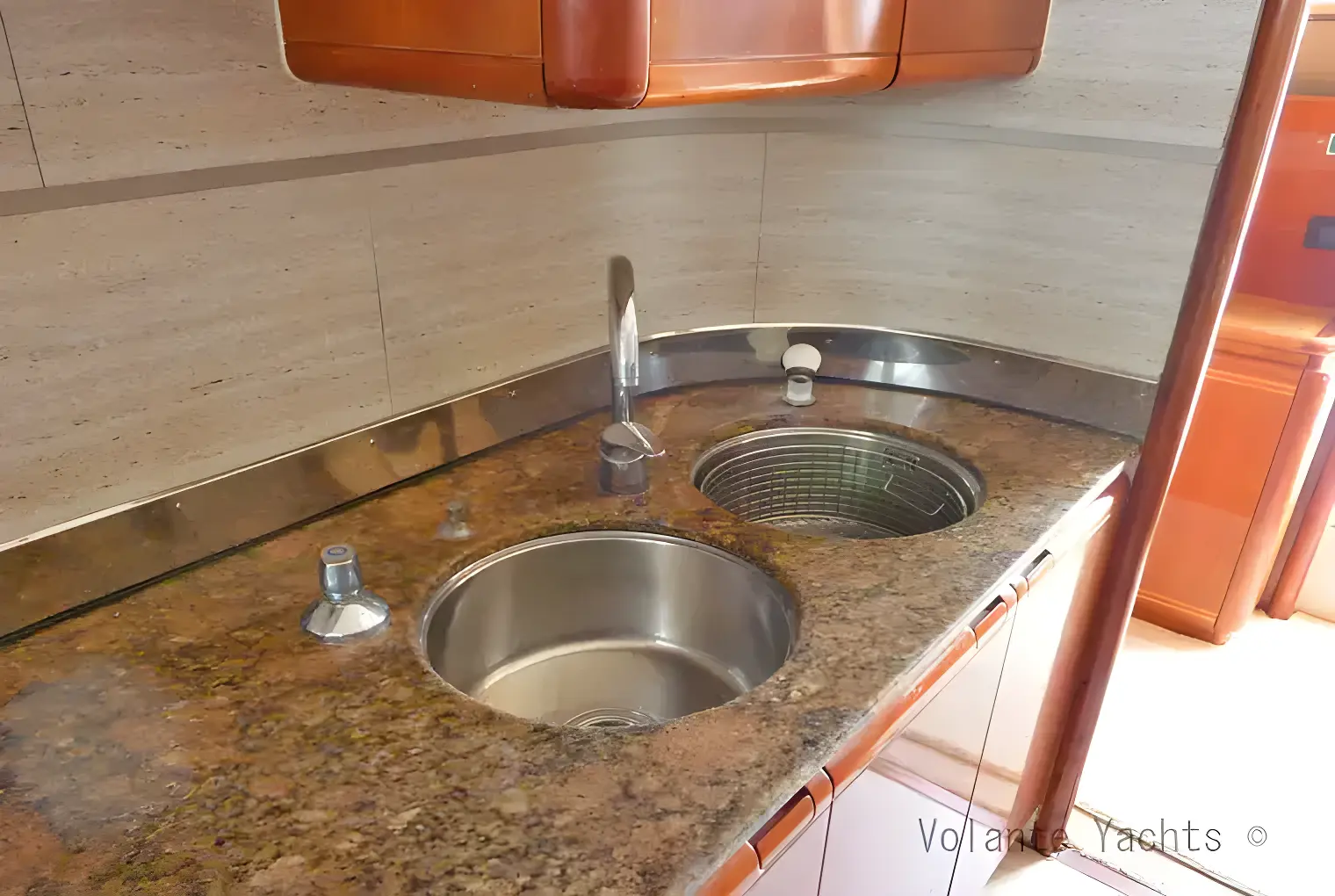 Thumbnail von Ferretti Yachts 80 Princess Imperial