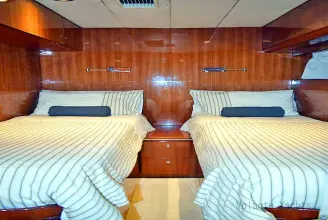 Thumbnail von Elegance 76 Octavian