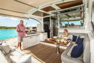 Thumbnail von Belize 66 Sedan