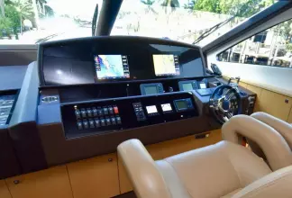 Thumbnail von Sunseeker 86 Yacht Full Circle