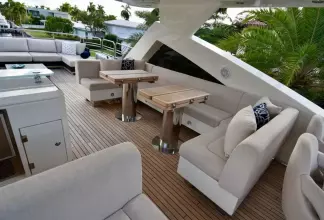 Thumbnail von Sunseeker 86 Yacht Full Circle