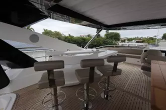 Thumbnail von Sunseeker 86 Yacht Dolce Vita