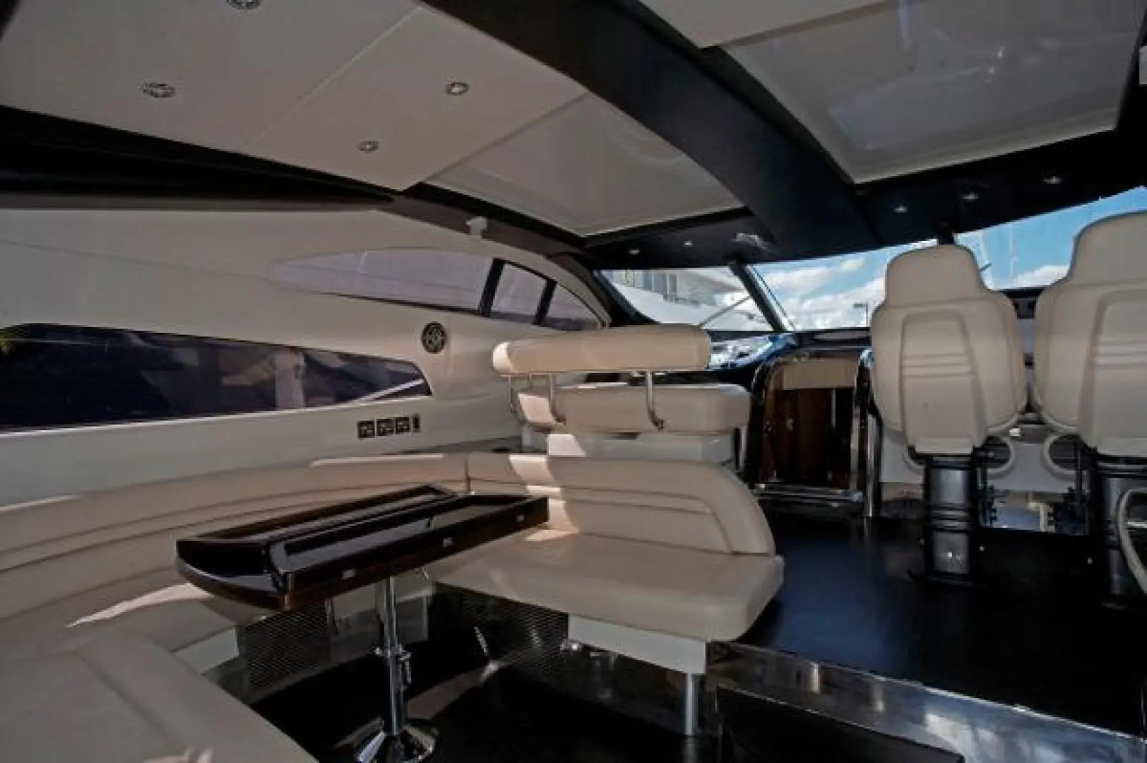 Thumbnail von Sunseeker Predator 75 H 2 Group