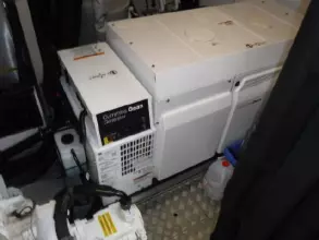 Thumbnail von Sunseeker 86 Yacht Blue Marker