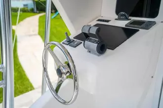 Thumbnail von Viking 74 Enclosed Bridge Knot Racing