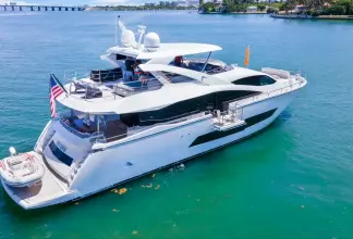 Thumbnail von Sunseeker 86 Yacht Docqua