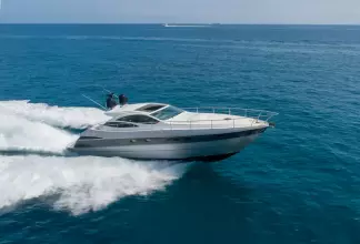 Pershing express cruiser