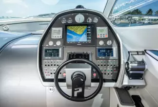 Thumbnail von Pershing express cruiser