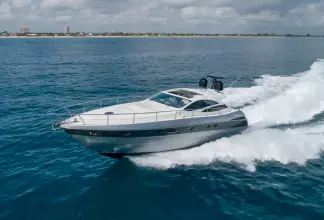 Thumbnail von Pershing express cruiser