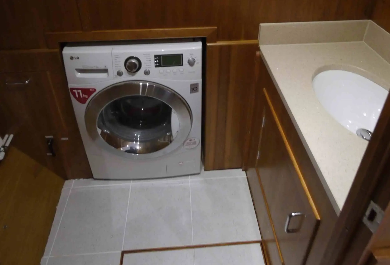 Thumbnail von Peter Nicholls Huffler 56 Huffler56