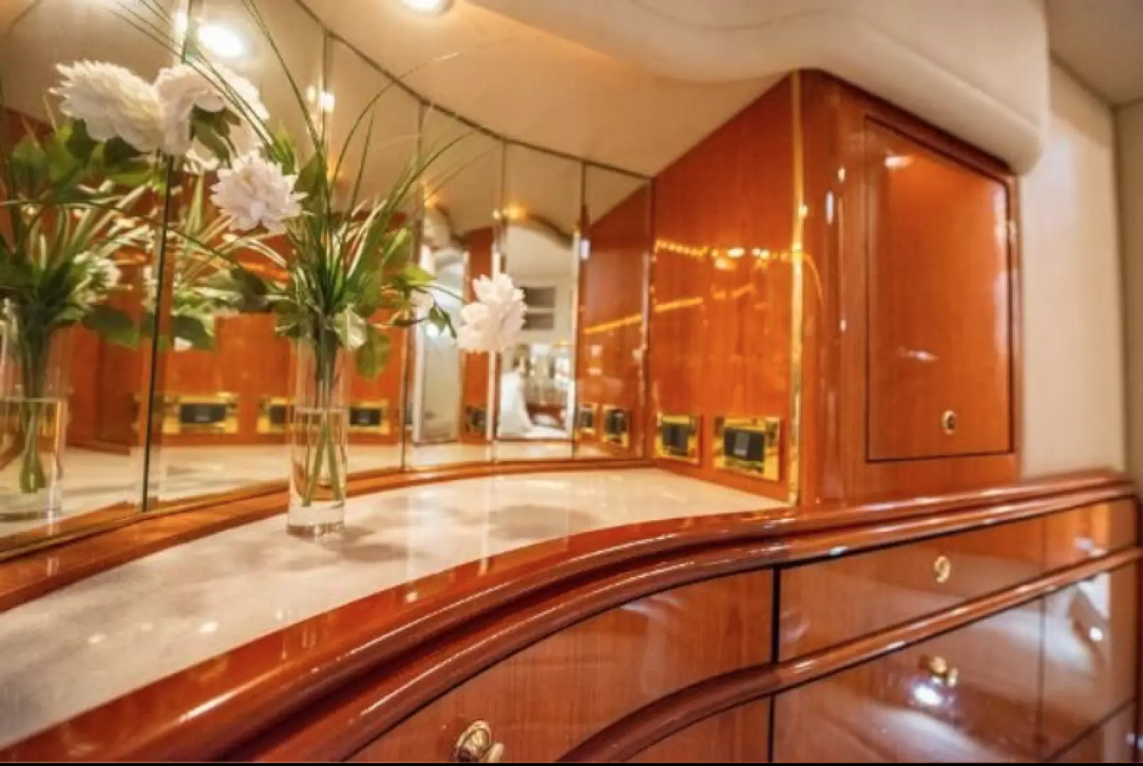 Thumbnail von Sea Ray 540 Sundancer Bettsy