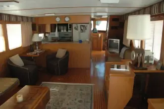 Thumbnail von Defever 53 POC Motor Yacht His and Hers