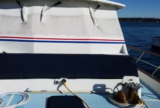 Thumbnail von Defever 53 POC Motor Yacht His and Hers