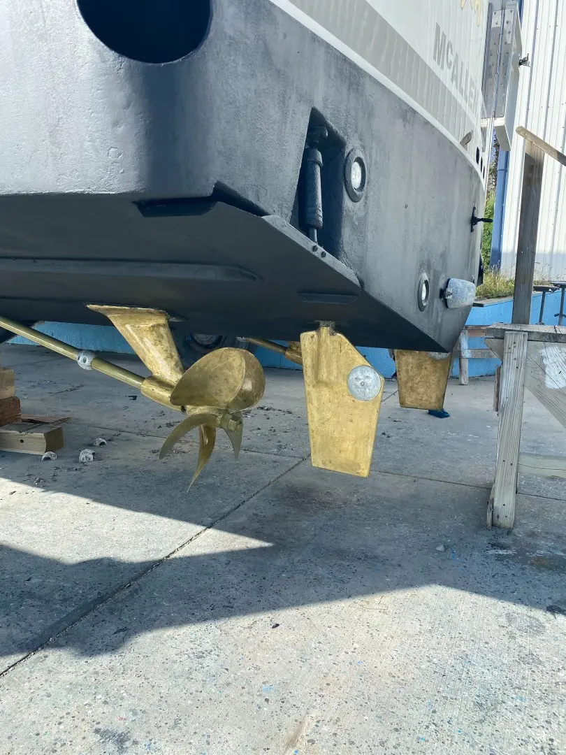 Thumbnail von Riviera 42 Flybridge