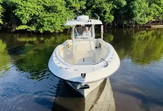 Thumbnail von Hydra Sports 2900 CC Vector