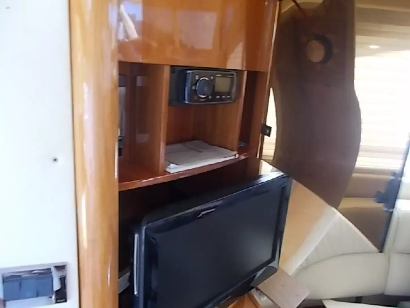 Thumbnail von Azimut 46