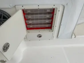 Thumbnail von World Cat 320 EC