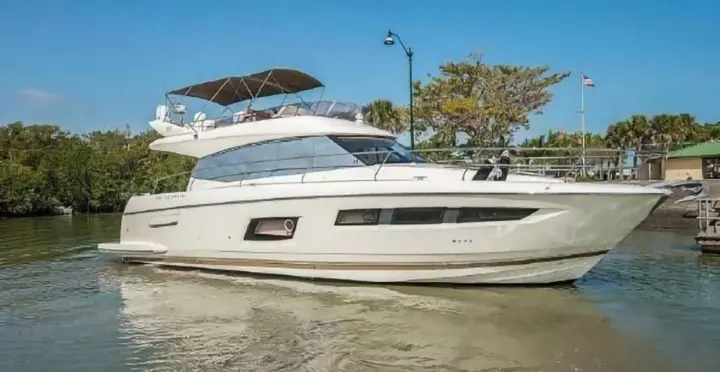 Prestige 550 Proteus