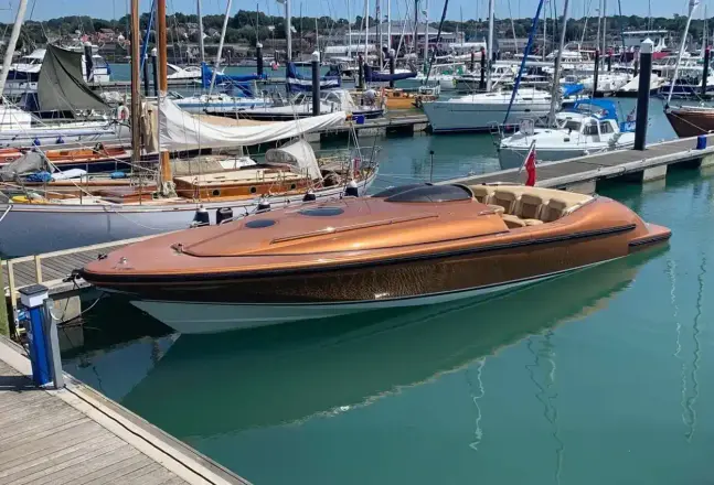 Vikal 11.2m Limo Pelorus 
