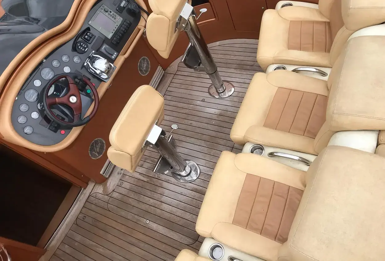 Thumbnail von Vikal 11.2m Limo Pelorus