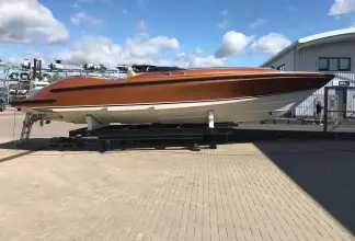 Thumbnail von Vikal 11.2m Limo Pelorus