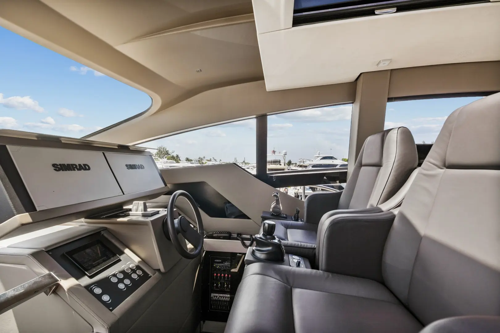 Thumbnail von Pershing 7X