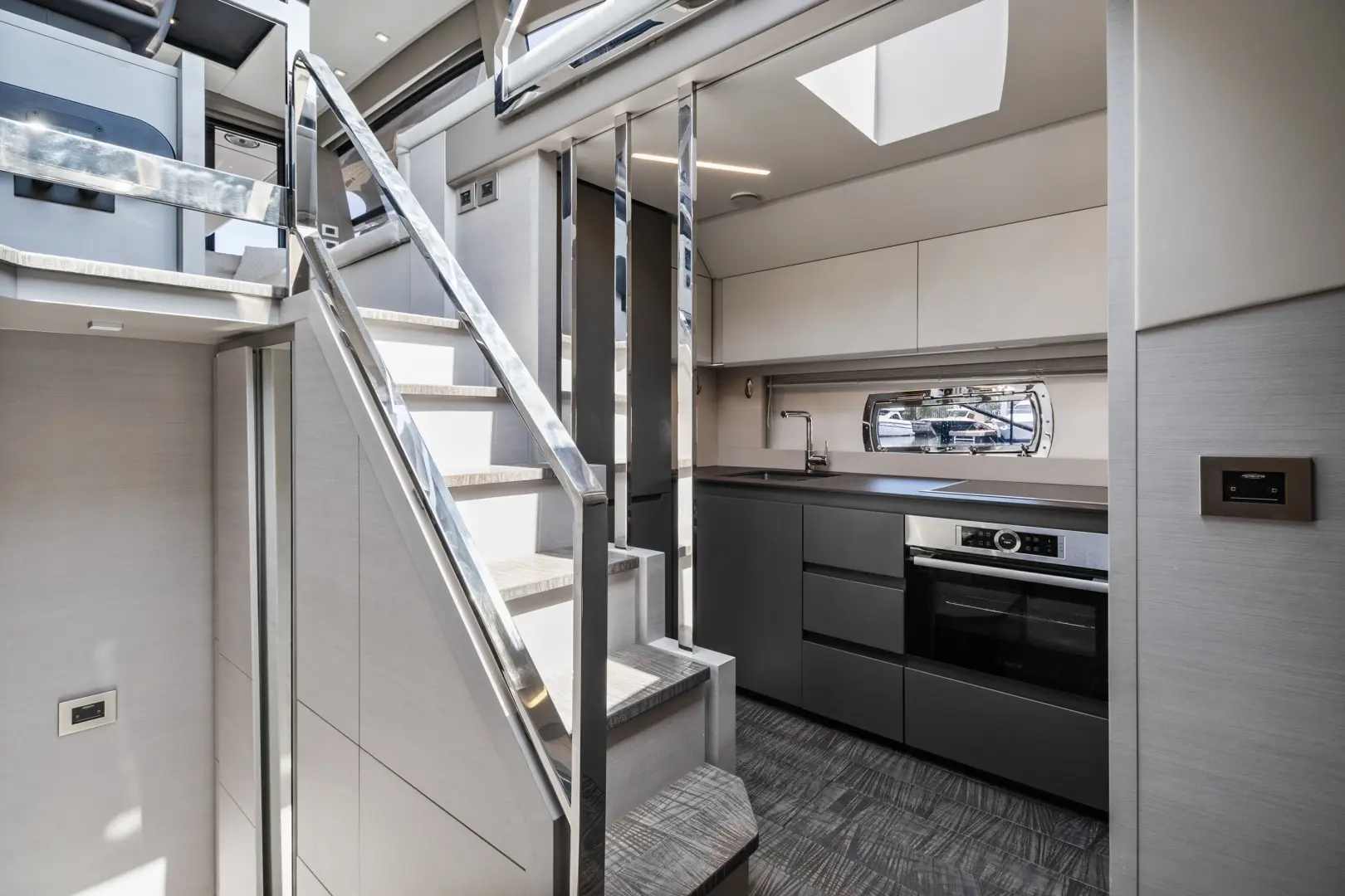 Thumbnail von Pershing 7X