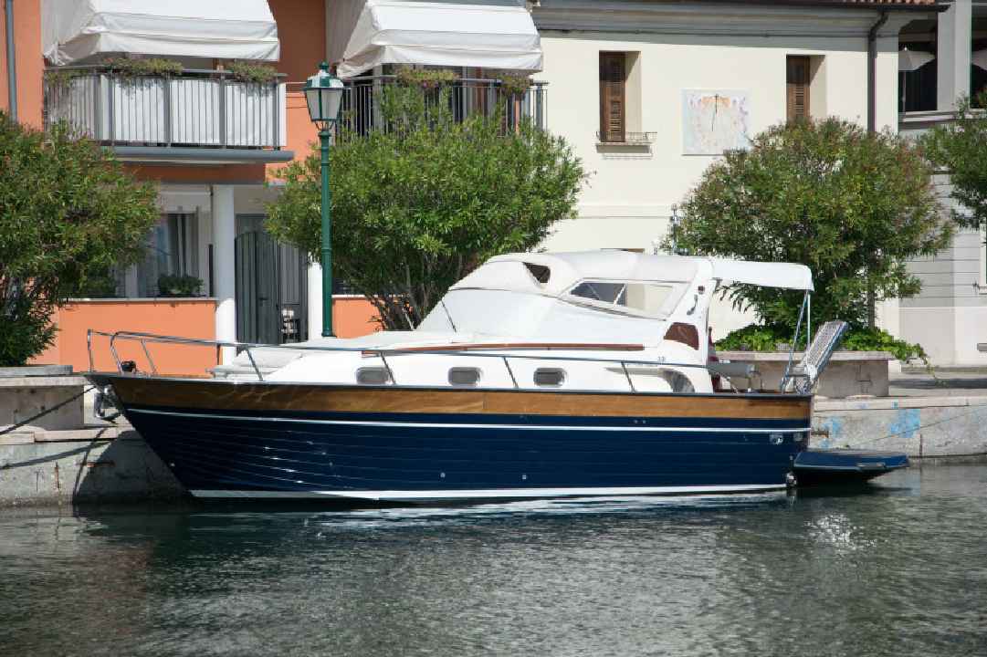 Aprea Mare (IT) Aprea Mare 32 Comfort 