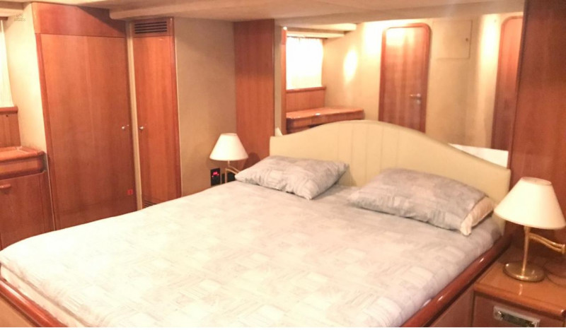 Thumbnail von Ferretti 72 Fly