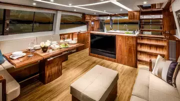 Thumbnail von Riviera 68 Sports Motor Yacht