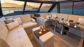 Thumbnail von Riviera 64 Sports Motor Yacht