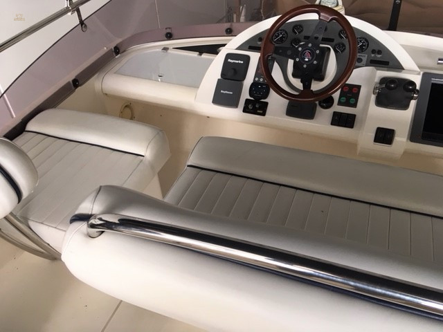 Thumbnail von Fairline (GB) Fairline Phantom 46