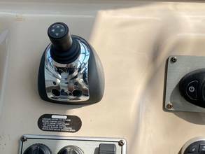 Thumbnail von Larson Boats (US) Larson 370  Day Cruiser, Hardtop