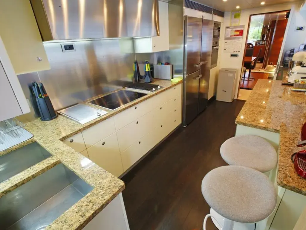 Thumbnail von Avangard 42M